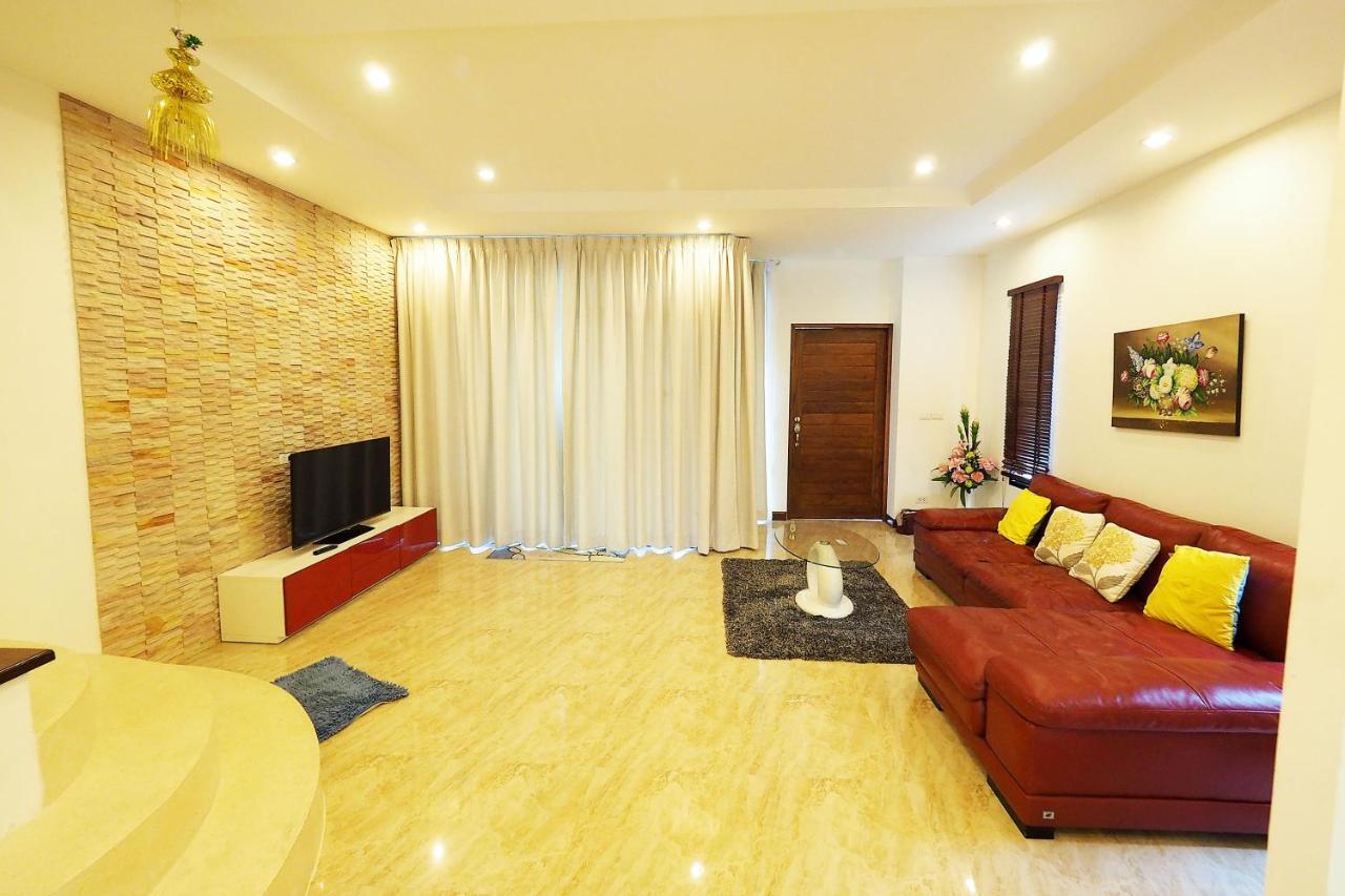 Ap West By Lofty Villa Kamala Beach Eksteriør billede